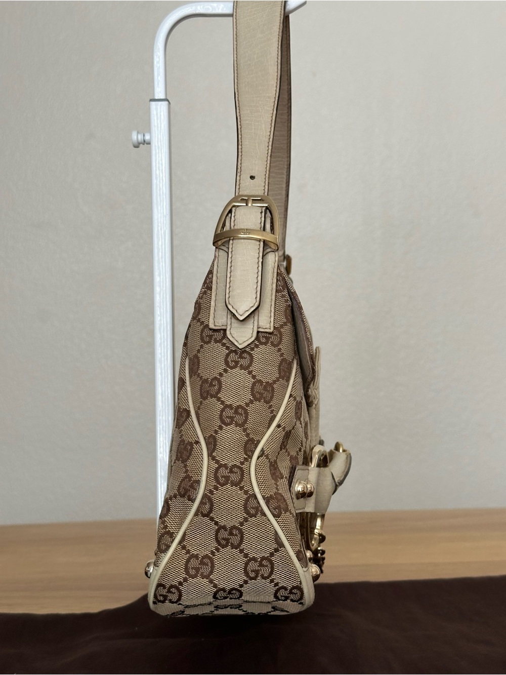 Gucci Horsebit Shoulder Bag with dustbag and COA - Picture 5 of 16